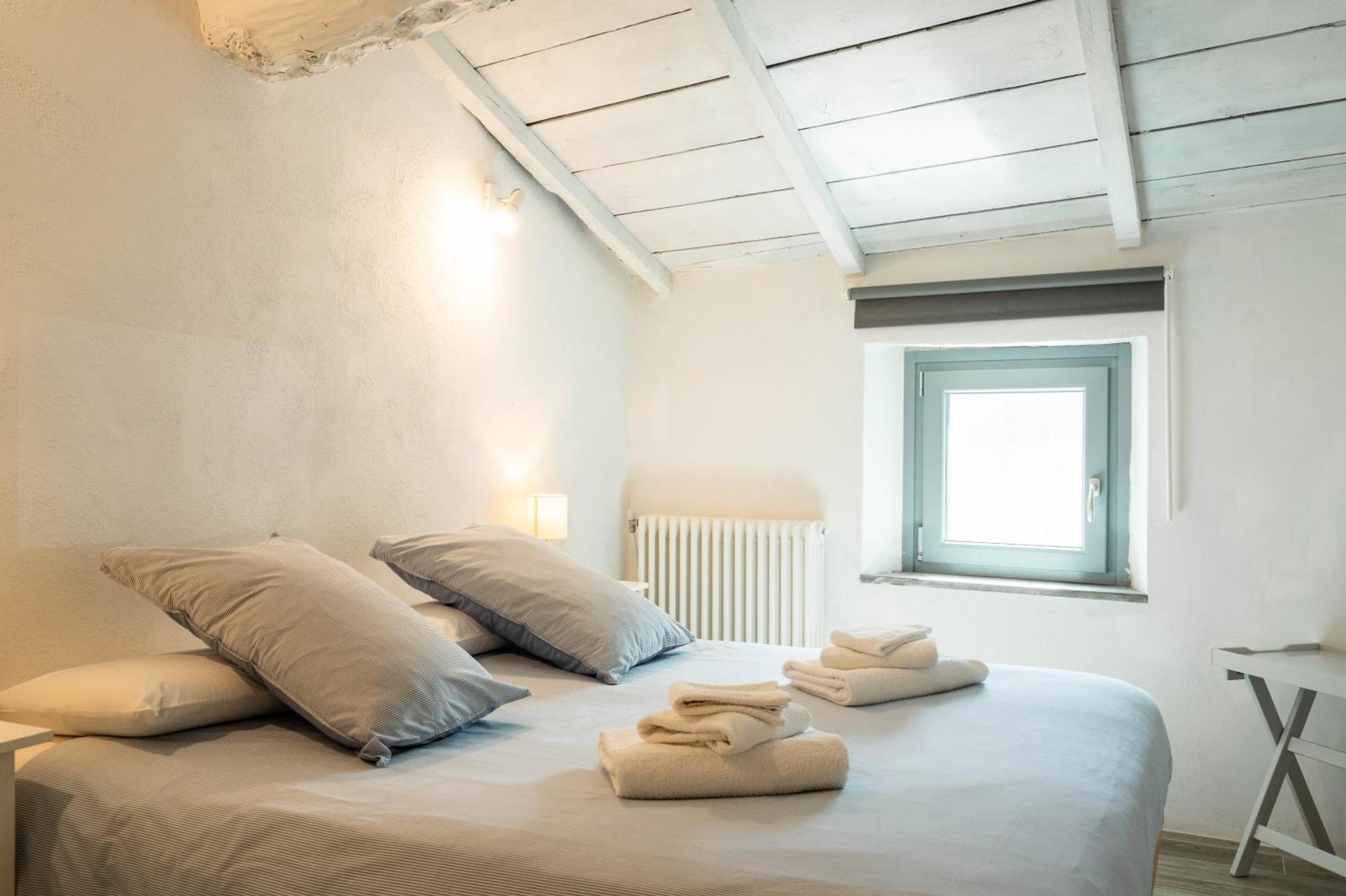 Le Case Nel Borgo Fivizzano Bagian luar foto