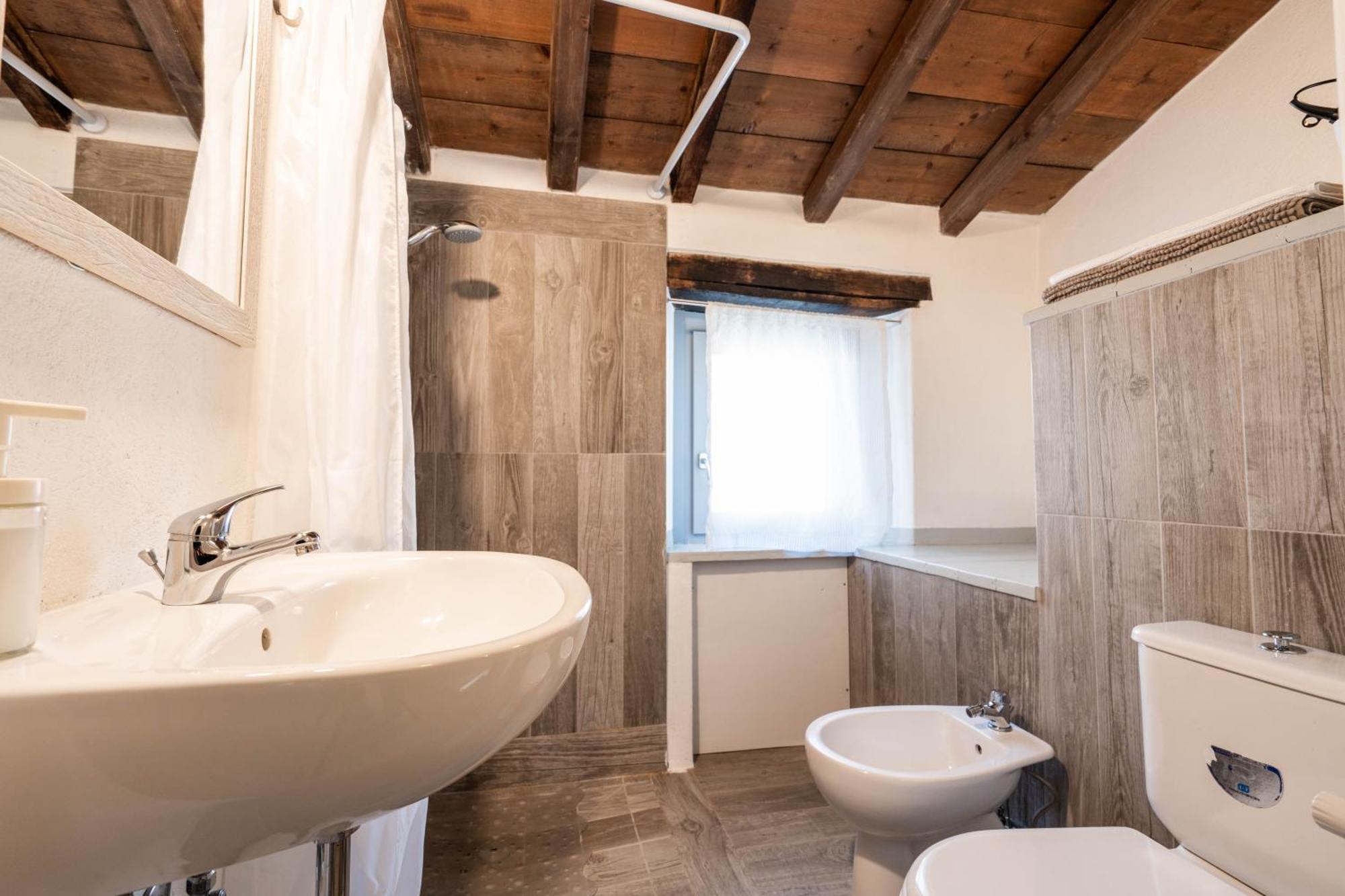 Le Case Nel Borgo Fivizzano Bagian luar foto