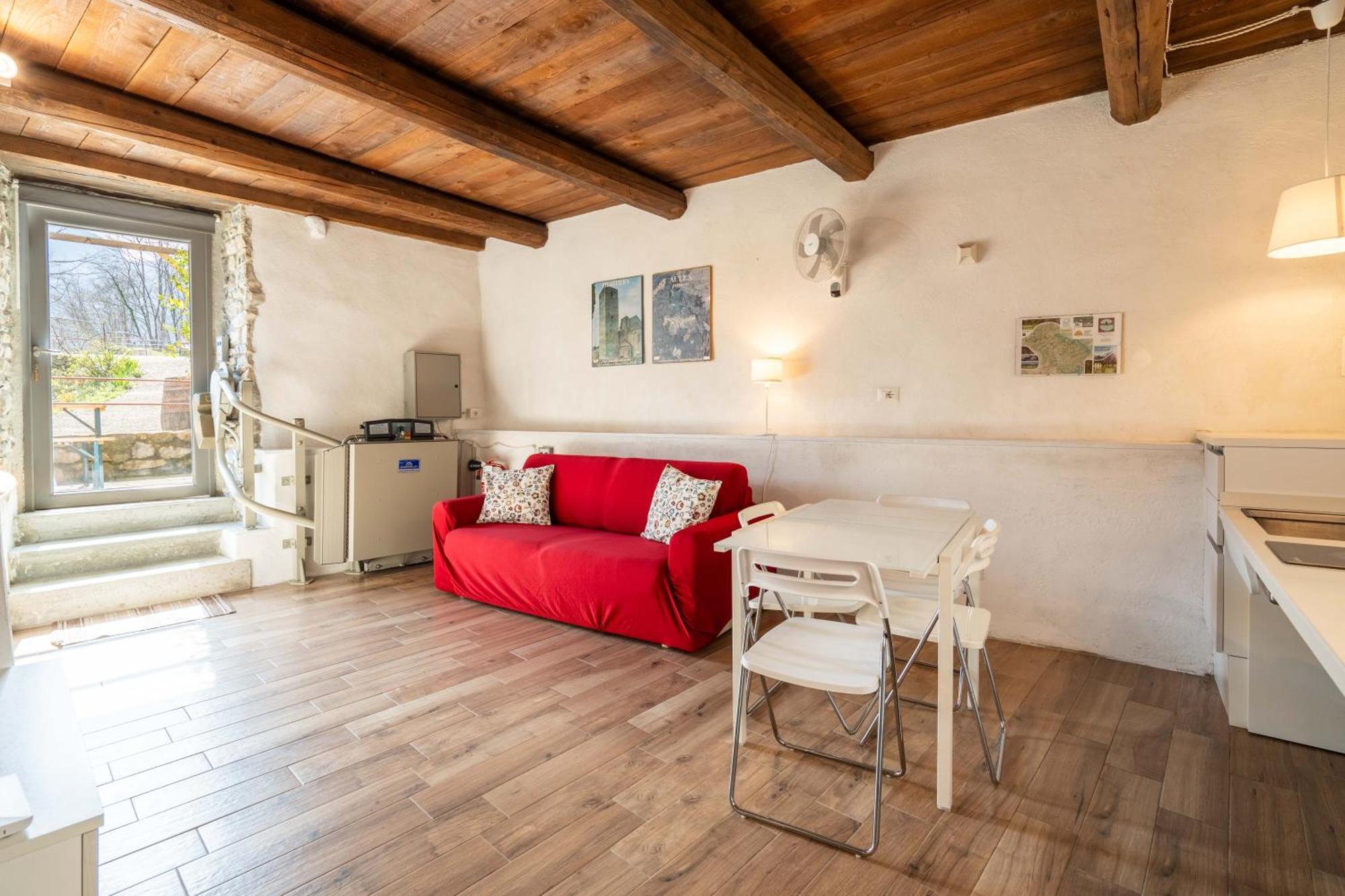 Le Case Nel Borgo Fivizzano Bagian luar foto
