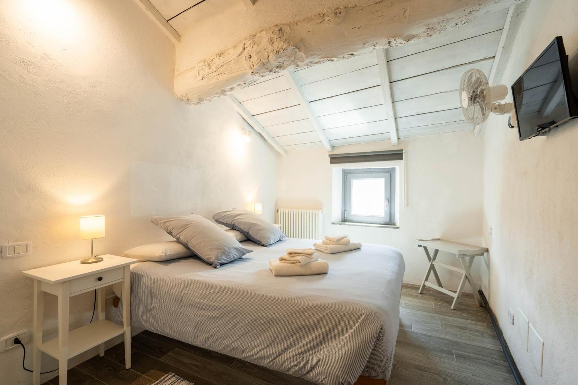 Le Case Nel Borgo Fivizzano Bagian luar foto